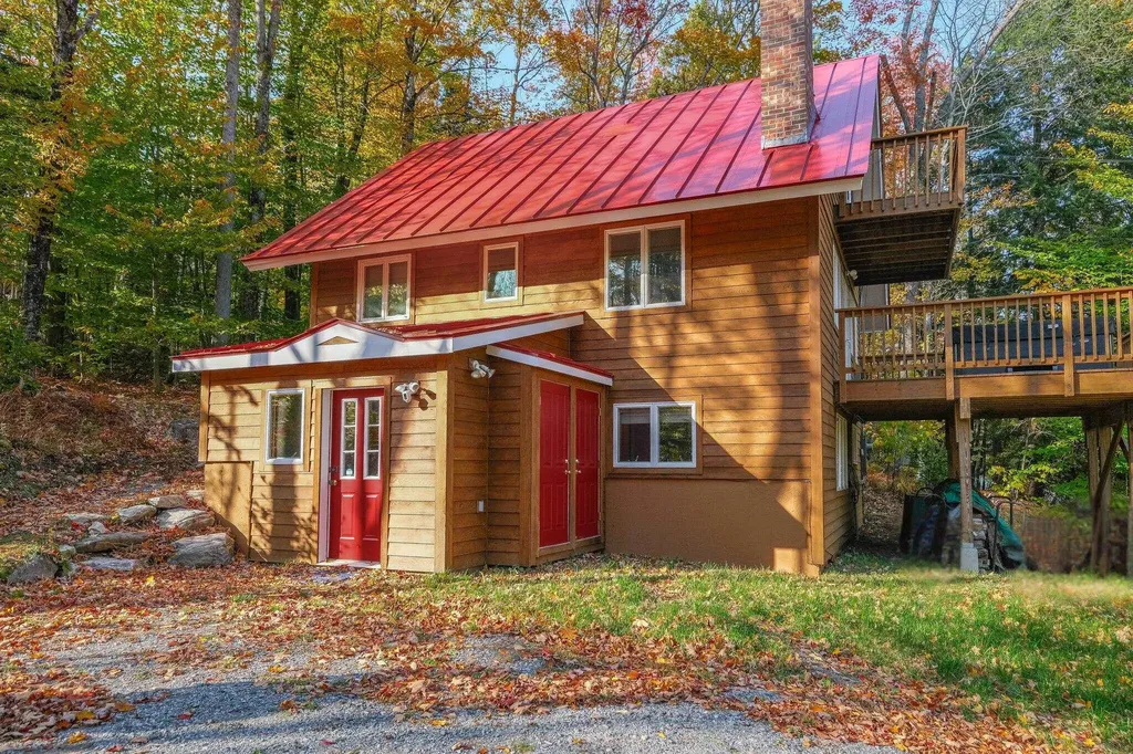 109 Upper Loop Ludlow VT 05149
