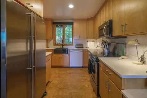 109 Upper Loop Ludlow VT 05149