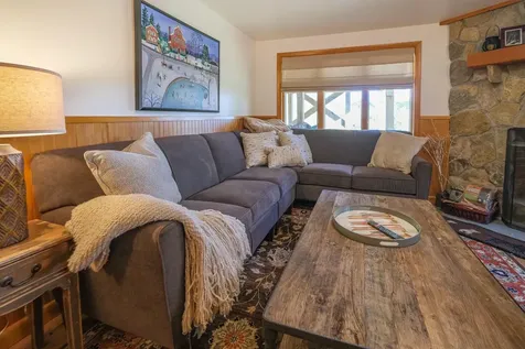109 Upper Loop Ludlow VT 05149