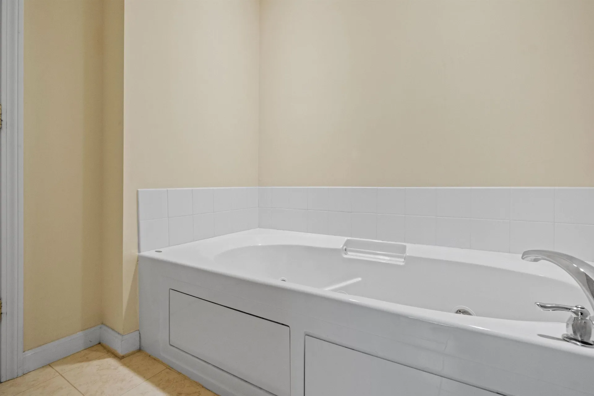 110 Woodland Loop Lincoln NH 03251