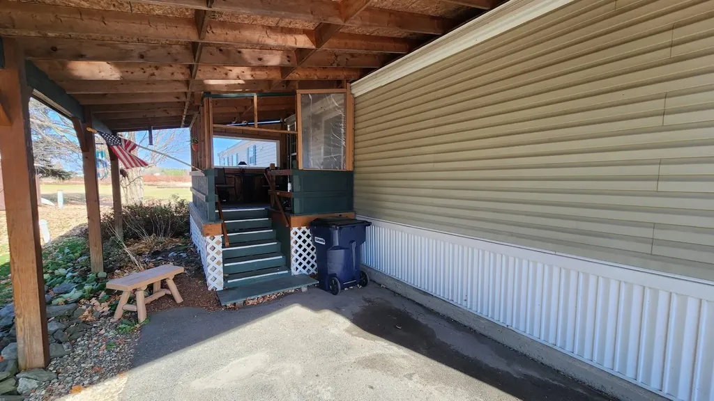 2477 Us Route 5 Derby VT 05829