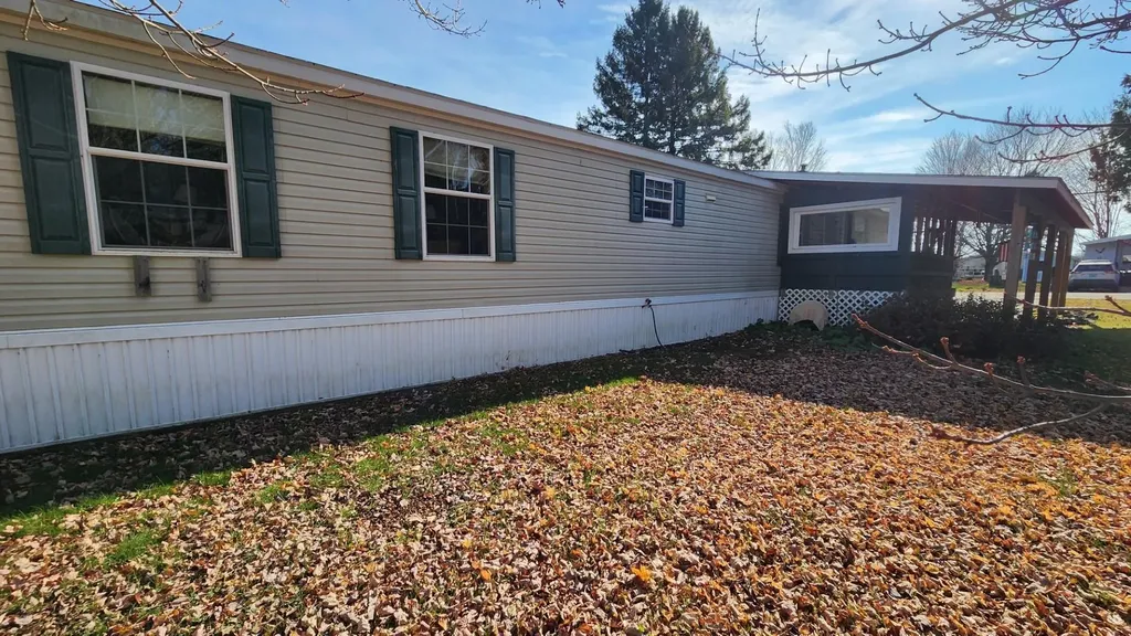 2477 Us Route 5 Derby VT 05829