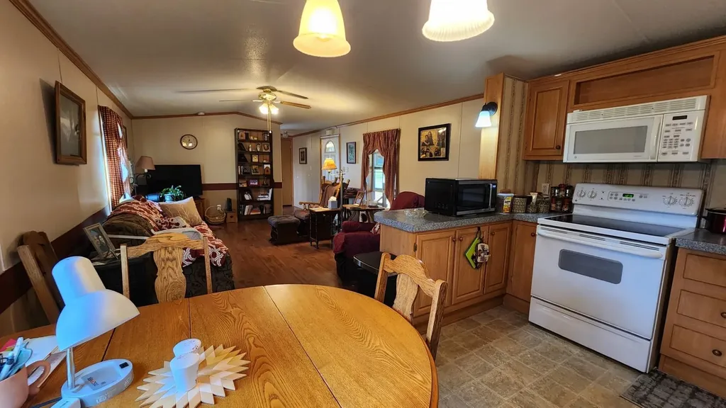 2477 Us Route 5 Derby VT 05829