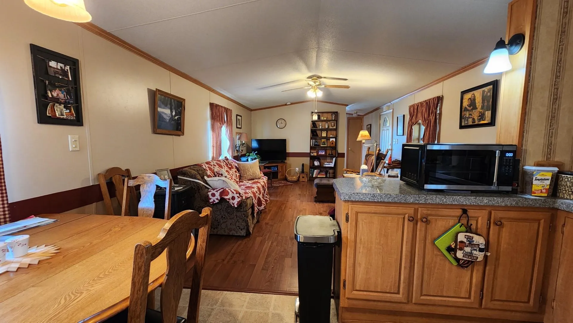 2477 Us Route 5 Derby VT 05829