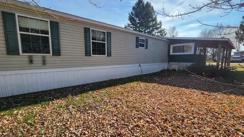 2477 Us Route 5 Derby VT 05829