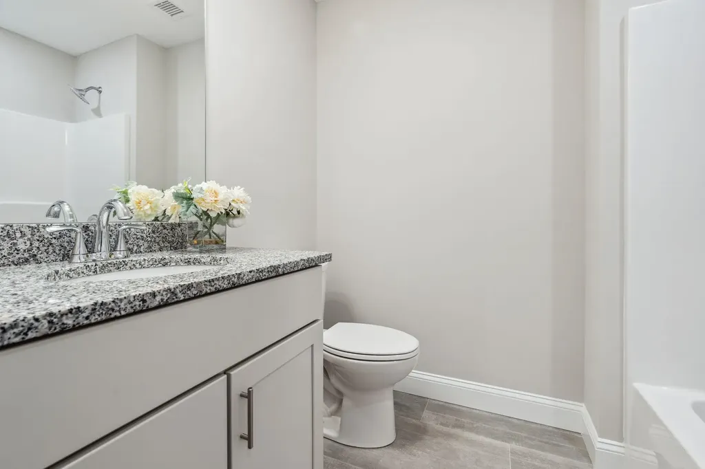 13 Juniper Lane Portsmouth NH 03801