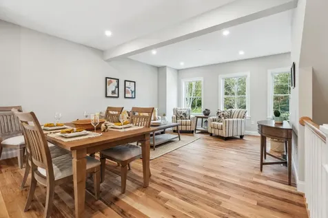 13 Juniper Lane Portsmouth NH 03801