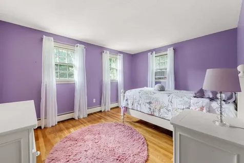 8 Deacon Road Bedford NH 03110