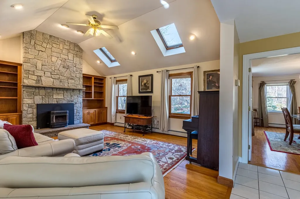 20 Ross Road Durham NH 03824