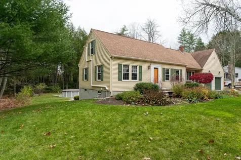 26 Tanager Road Goffstown NH 03045