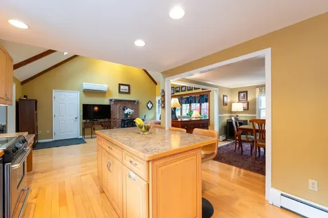 26 Tanager Road Goffstown NH 03045