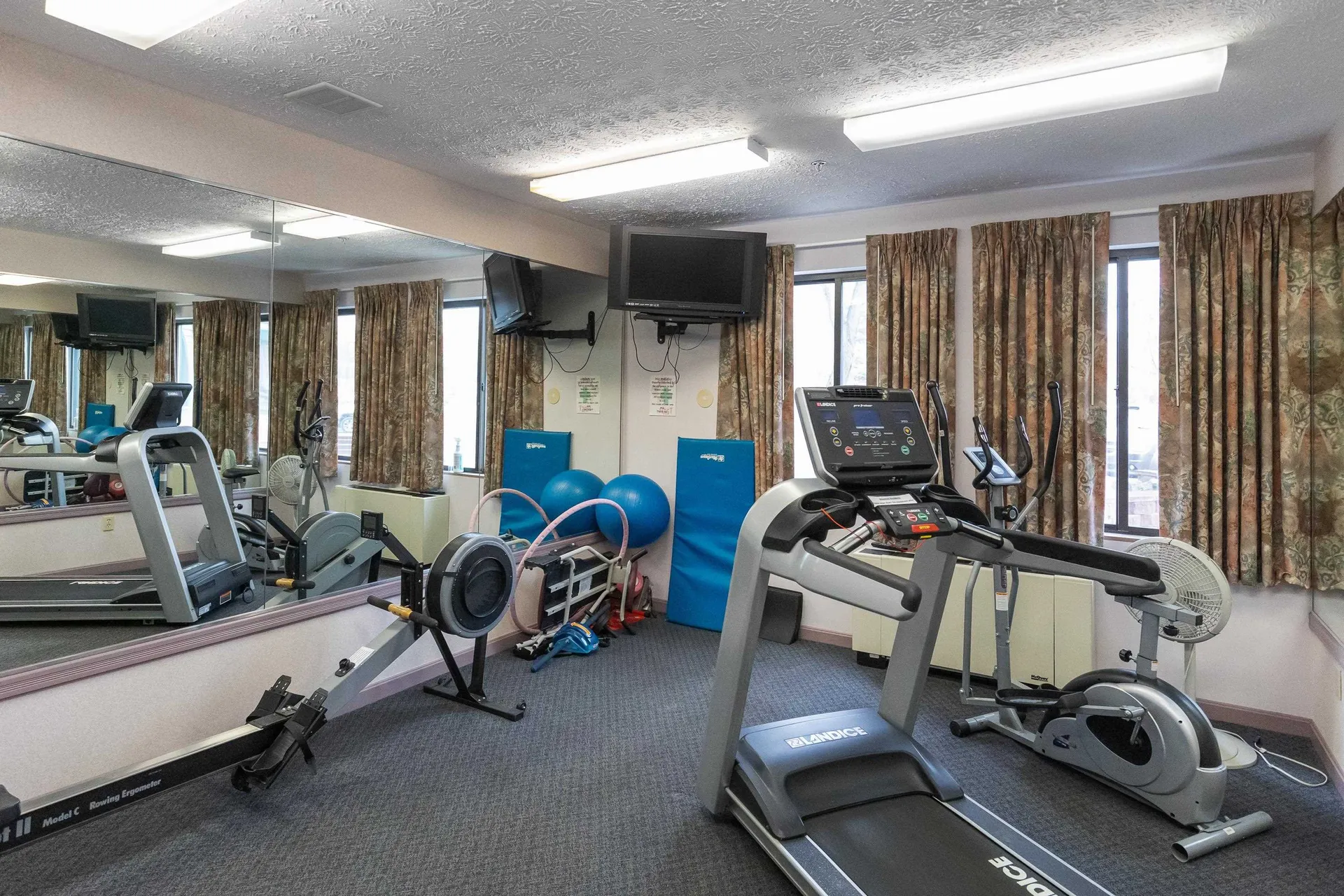 10 Kellogg Road Essex VT 05452