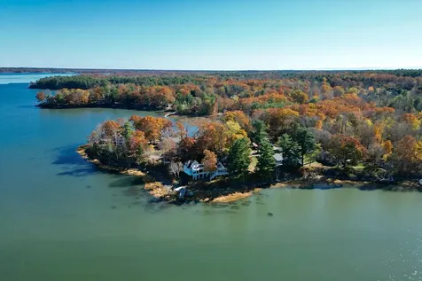 105 Waters Edge Greenland NH 03840