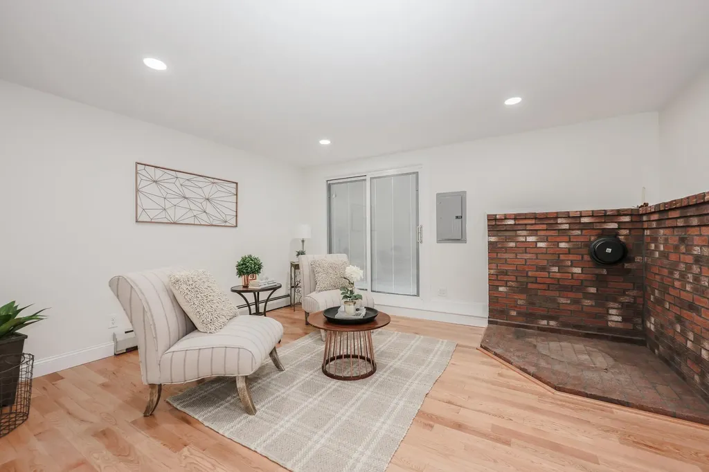 261 Hedding Road Epping NH 03042