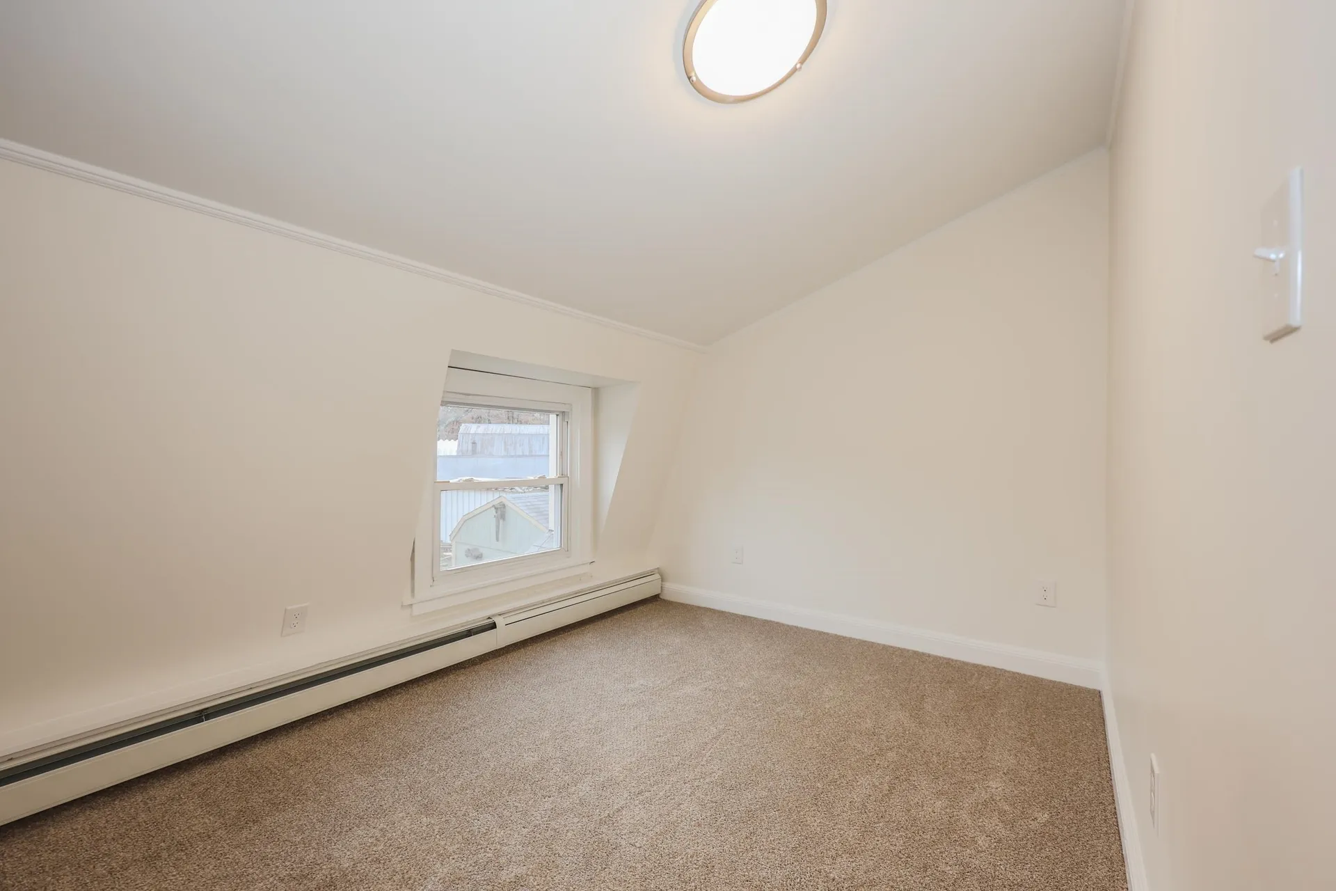 261 Hedding Road Epping NH 03042