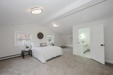 261 Hedding Road Epping NH 03042