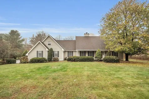 515 Mammoth Road Pelham NH 03076