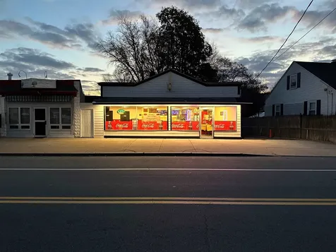 87 Allds Street Nashua NH 03060