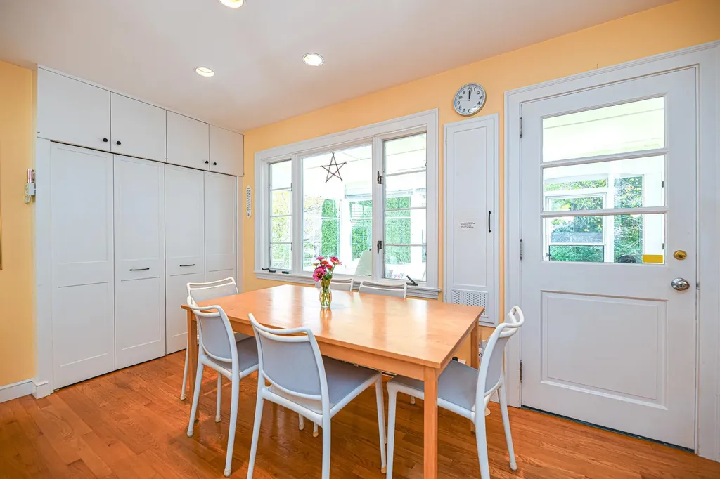 4 Bayberry Lane Exeter NH 03833