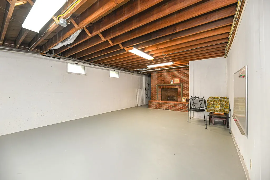 4 Bayberry Lane Exeter NH 03833