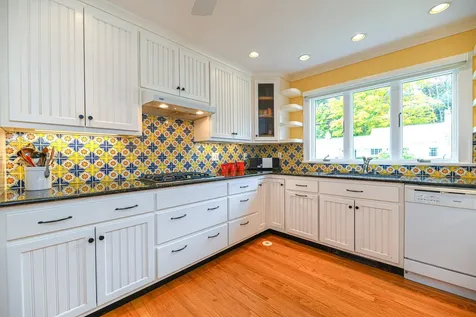 4 Bayberry Lane Exeter NH 03833