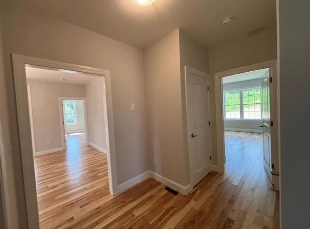 6 Megans Way Epping NH 03042