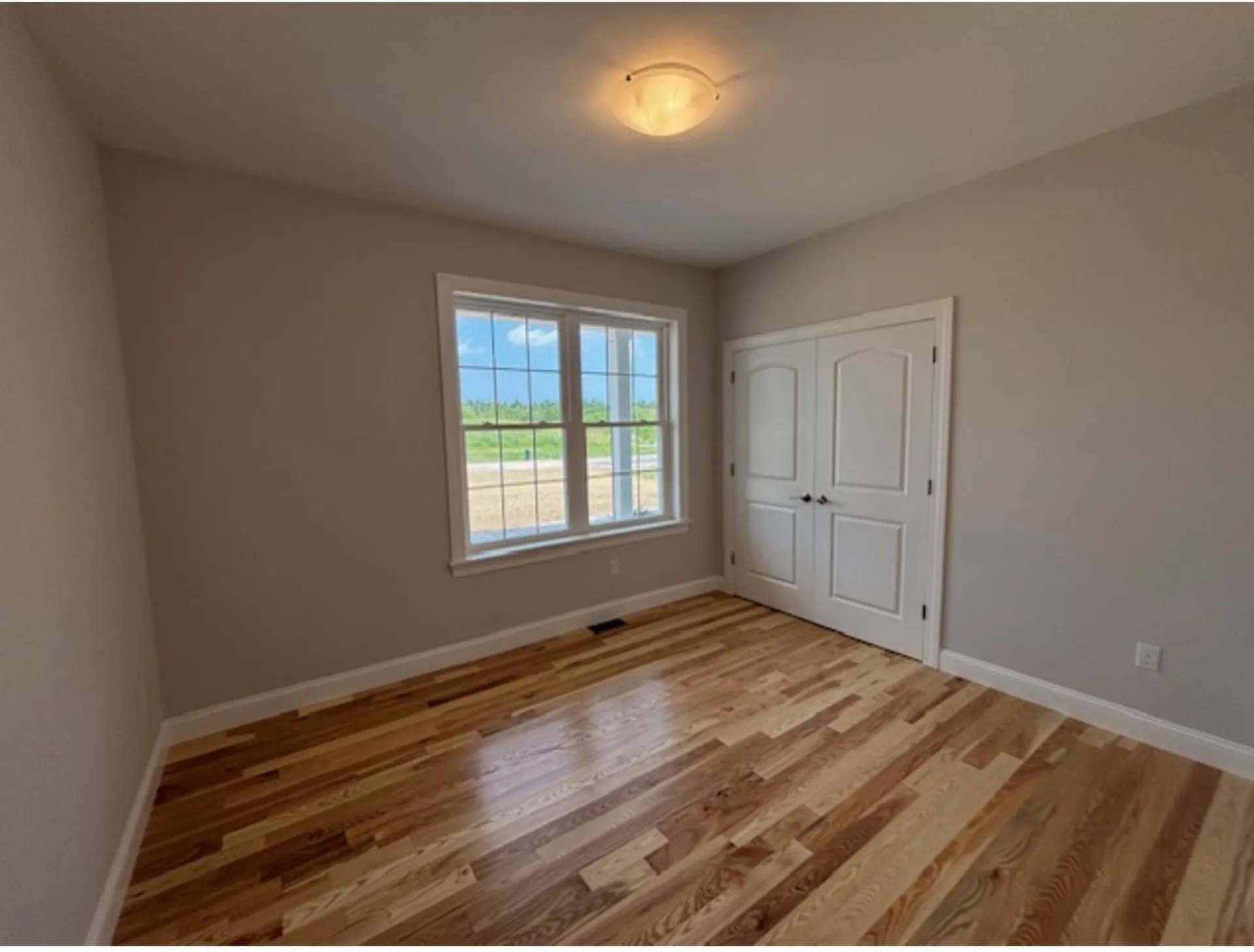 6 Megans Way Epping NH 03042