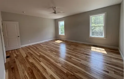 6 Megans Way Epping NH 03042