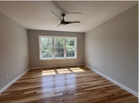 6 Megans Way Epping NH 03042