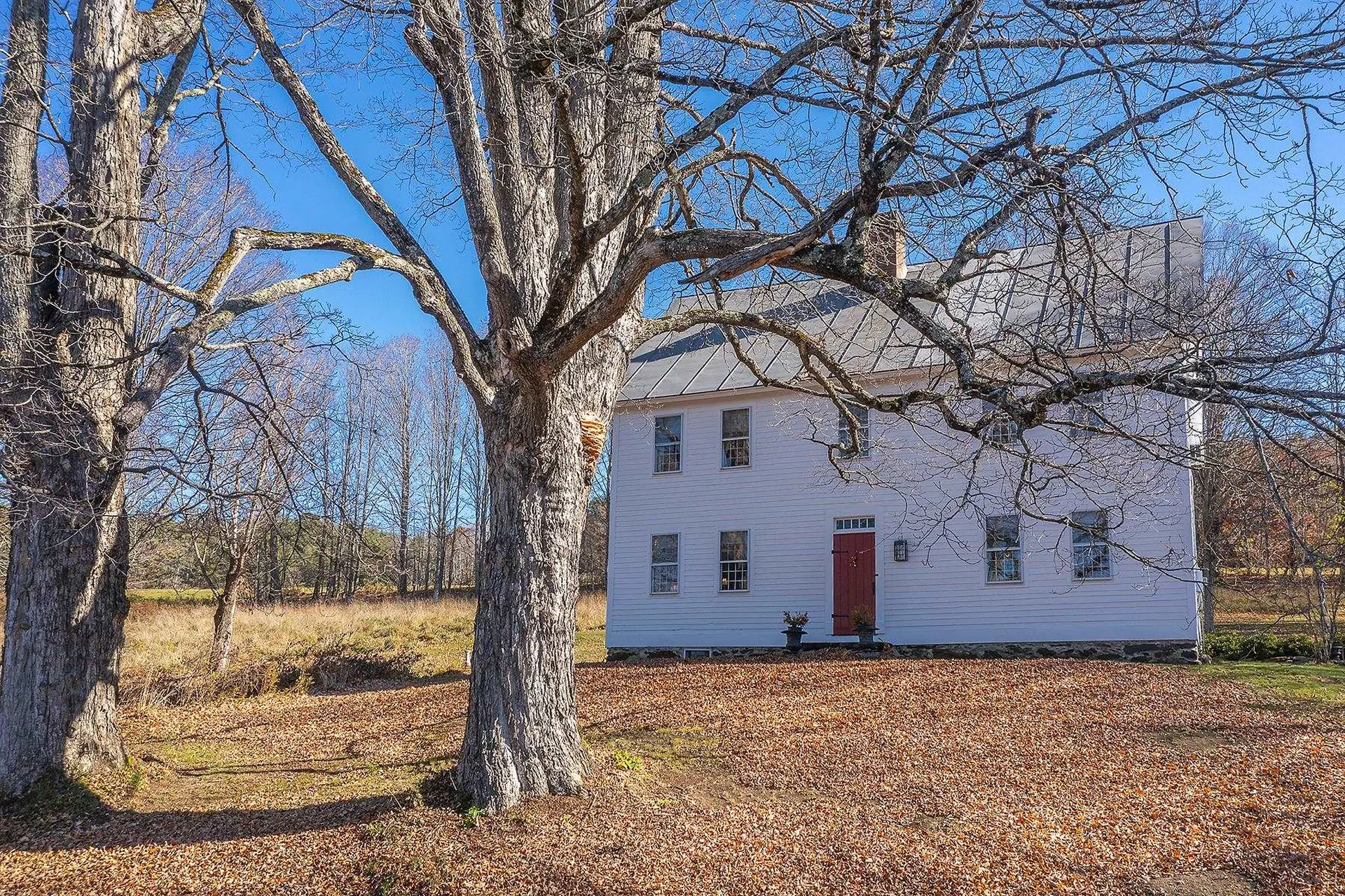 62 Grout Road Hartland VT 05048