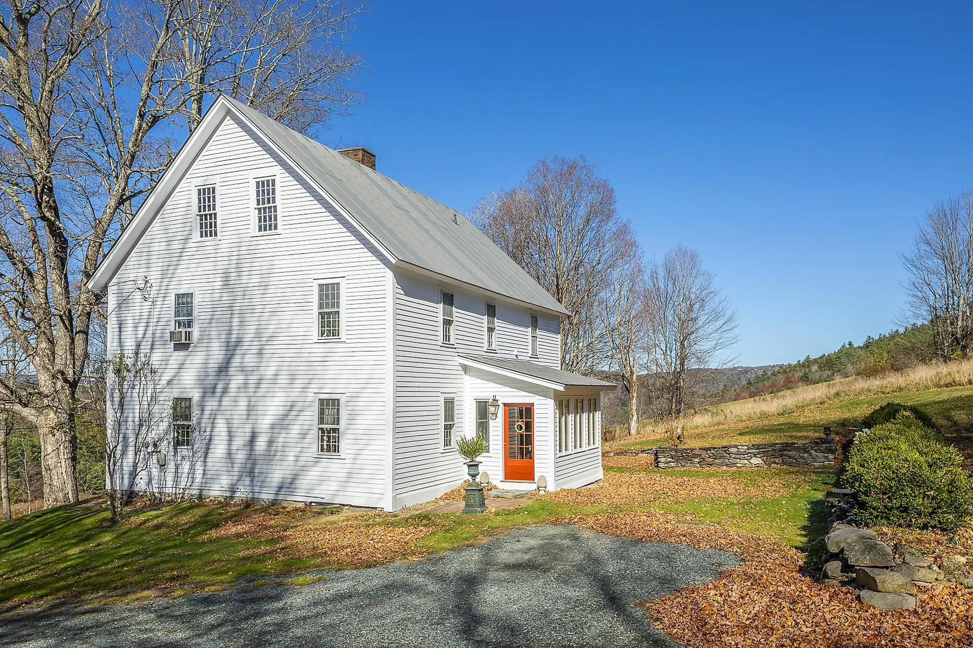 62 Grout Road Hartland VT 05048