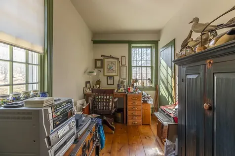 62 Grout Road Hartland VT 05048