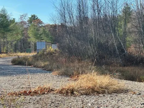 9 Bowley Road East Kingston NH 03827