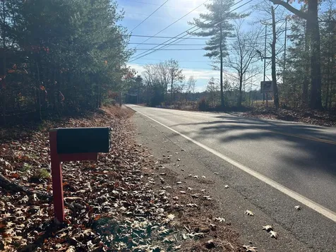 9 Bowley Road East Kingston NH 03827