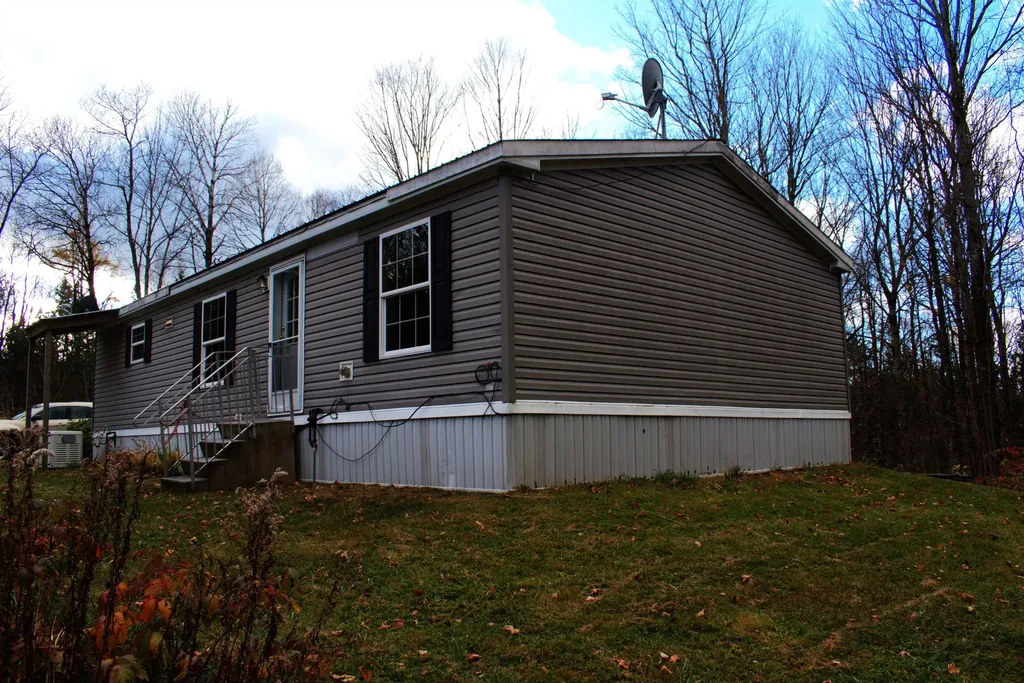 3726 Sheffield Square Road Sheffield VT 05839