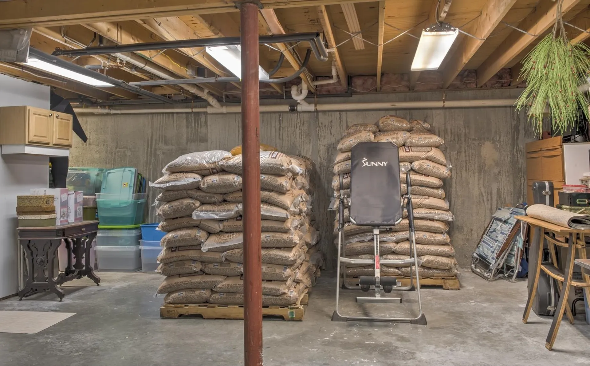 34 West Shore Road Swanzey NH 03446