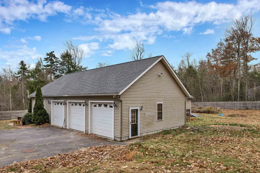 66 Old Beaver Road New Ipswich NH 03071