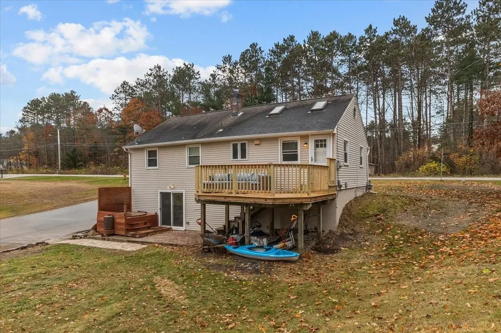 106 Jericho Road Essex VT 05452