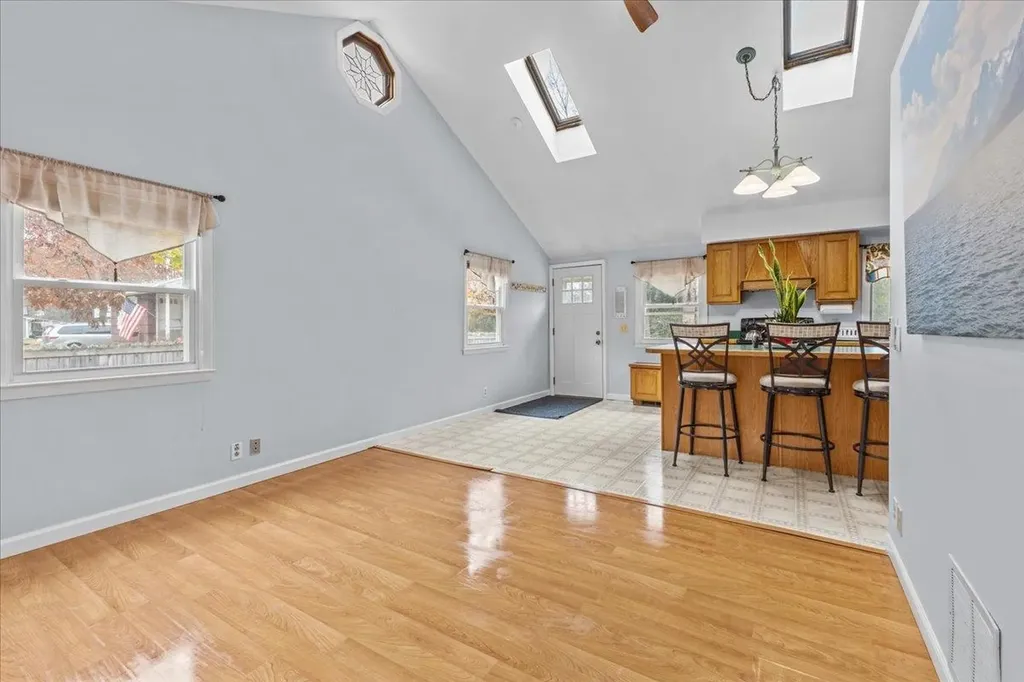 106 Jericho Road Essex VT 05452