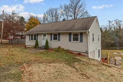 106 Jericho Road Essex VT 05452