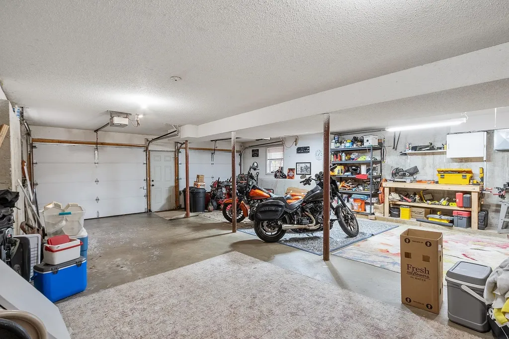 129 Dutton Road Pelham NH 03076