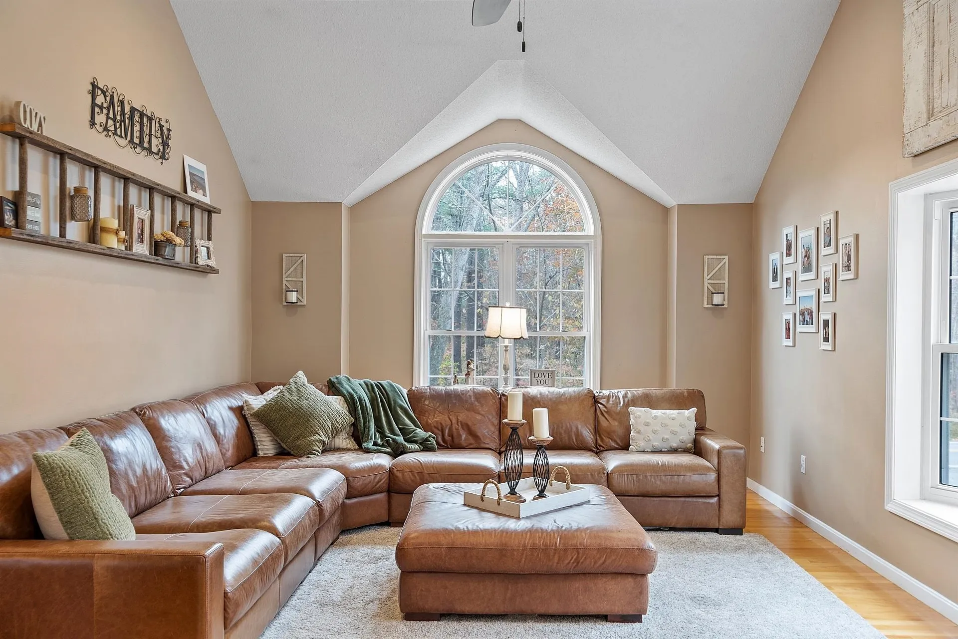 129 Dutton Road Pelham NH 03076