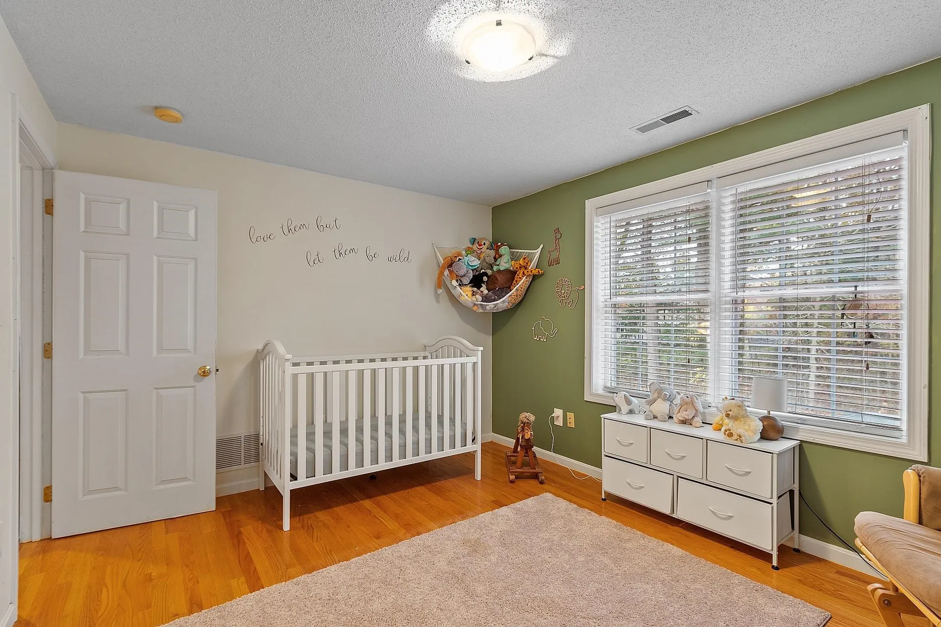 129 Dutton Road Pelham NH 03076