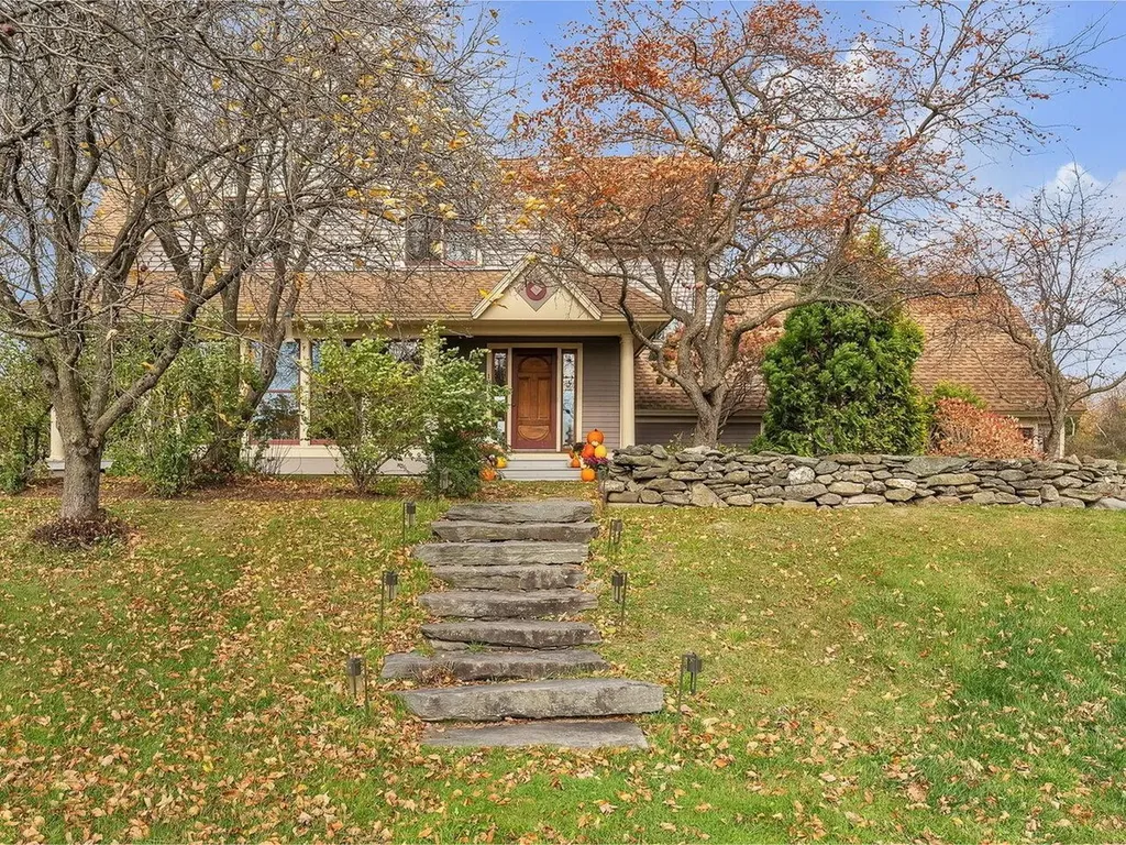 181 Windswept Lane Charlotte VT 05445