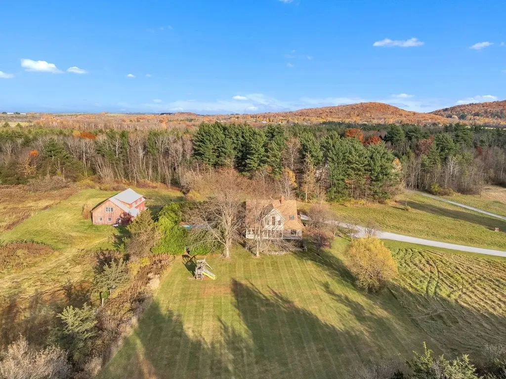 181 Windswept Lane Charlotte VT 05445