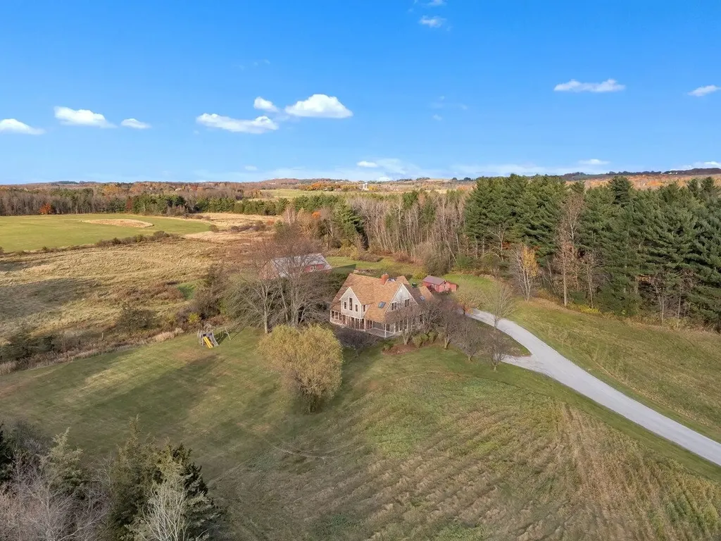 181 Windswept Lane Charlotte VT 05445