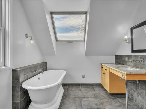 181 Windswept Lane Charlotte VT 05445