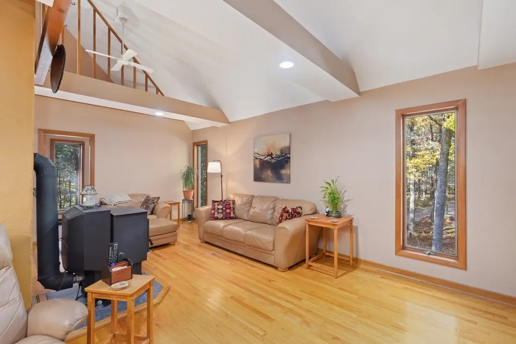 425 Great Road Jaffrey NH 03452