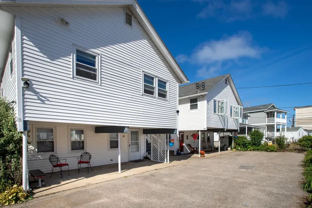 15 Tilton Street Hampton NH 03842