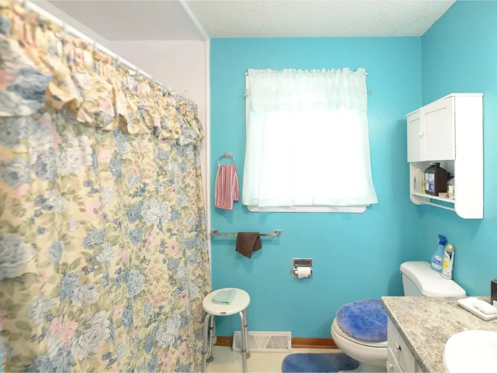 175 Gail Terrace Williston VT 05495